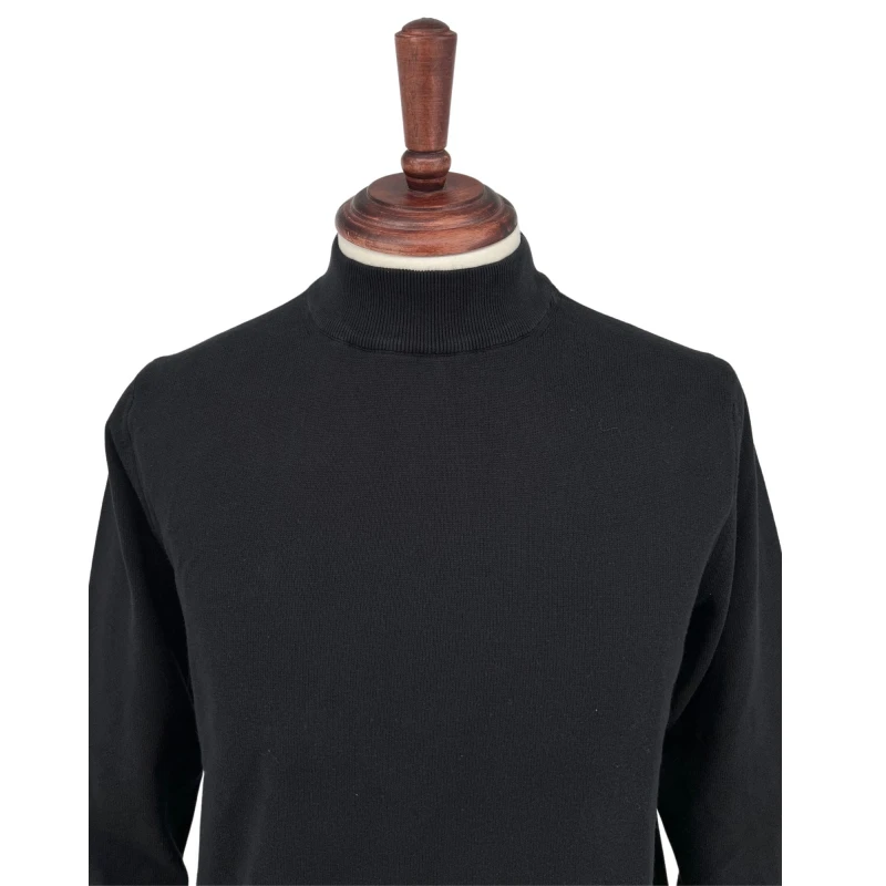 Sweter bawełniany półgolf czarny