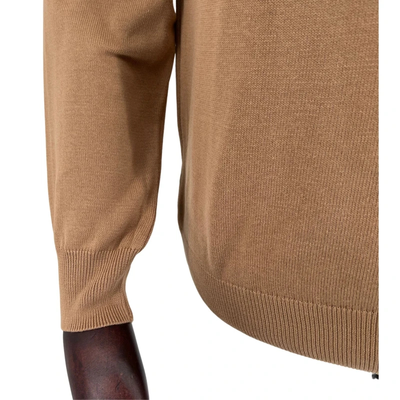 Sweter bawełniany z golfem camel