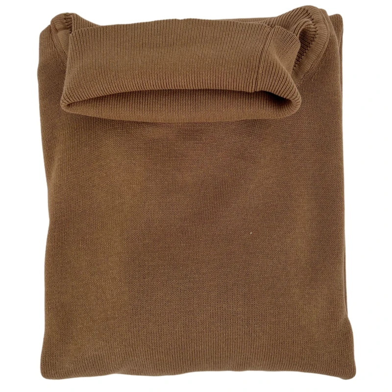 Sweter bawełniany z golfem camel