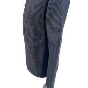 Sweter rozpinany czarny prążek