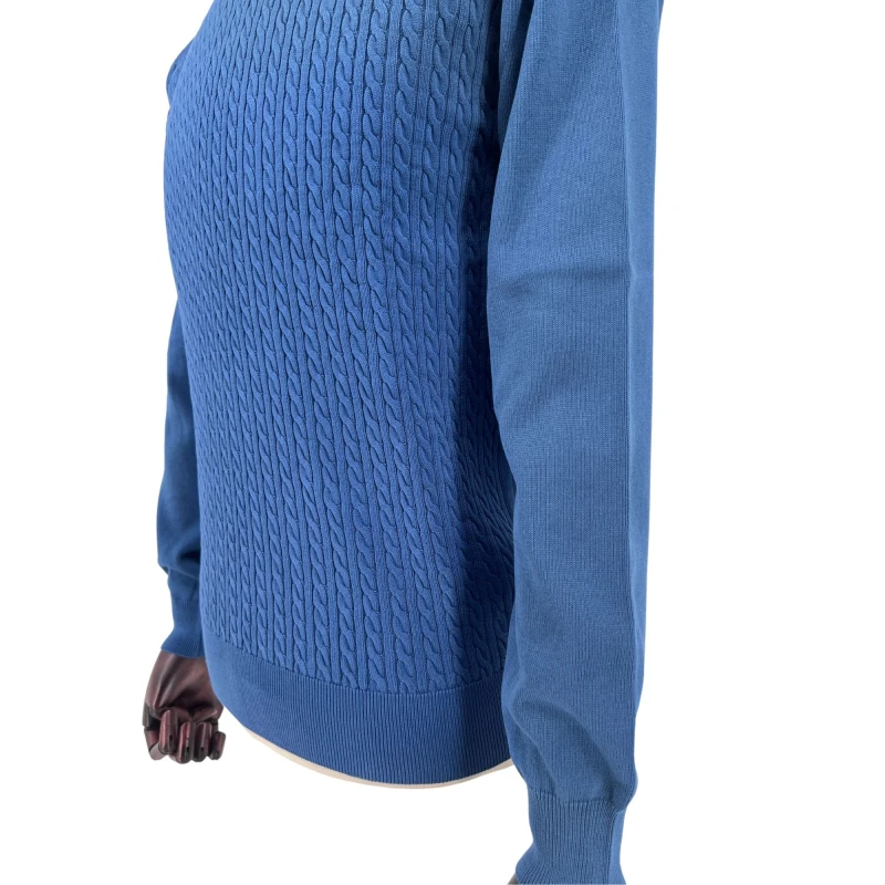 Sweter warkocz niebieski okrągły dekolt