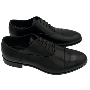 Czarne buty do garnituru